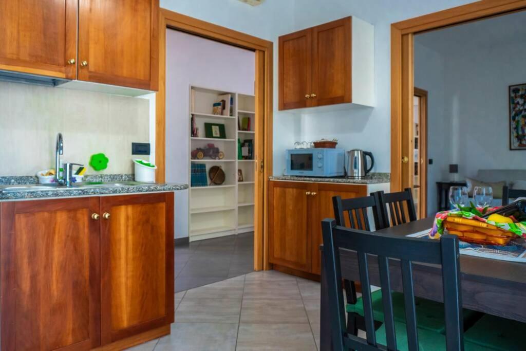 Apartamento La Finestra Sul Golfo Nápoles Exterior foto